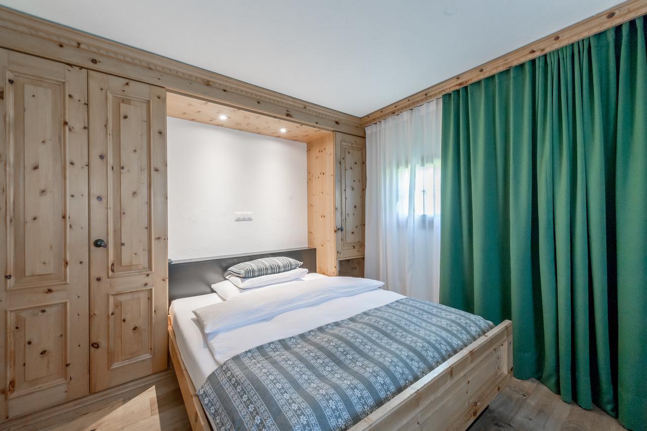Appartments Cervus St. Moritz Bagian luar foto